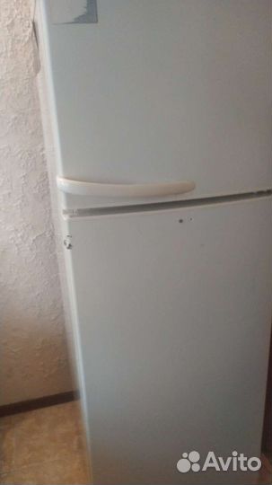 Холодильник на запчасти