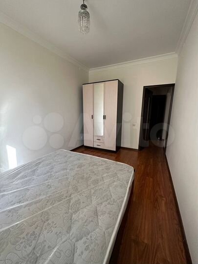 2-к. квартира, 60 м², 4/9 эт.