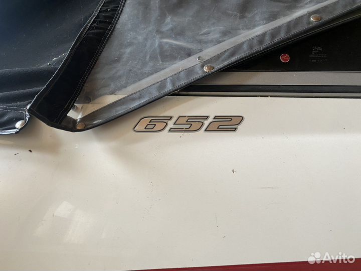 Катер Bayliner 652