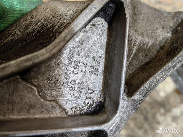 Кронштейн Генератора Фольксваген Туарег NF