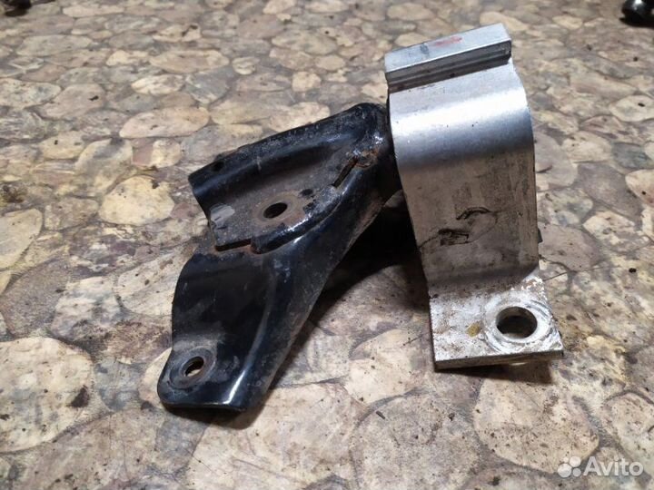 Подушка двигателя Renault Logan 1 K7M 2006