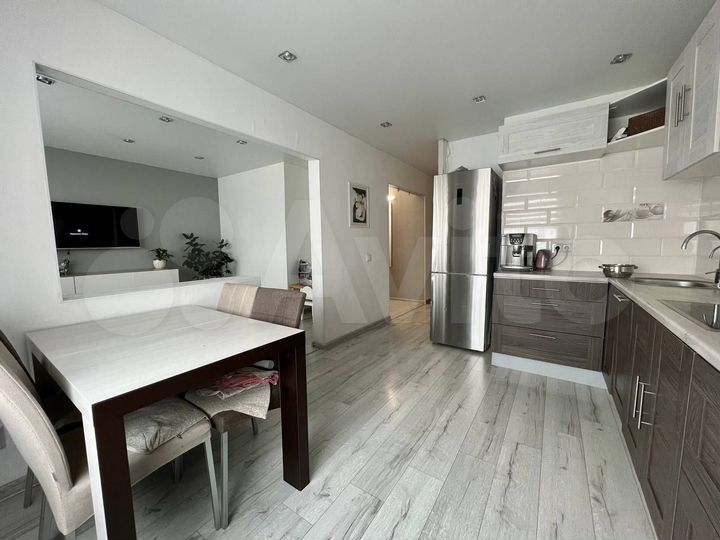 2-к. квартира, 59 м², 15/17 эт.