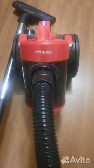 Пылесосы 3шт