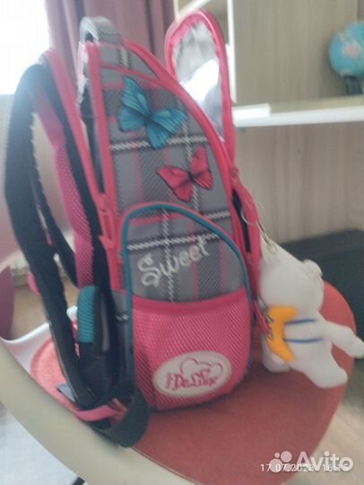 Рюкзак школьный для девочки