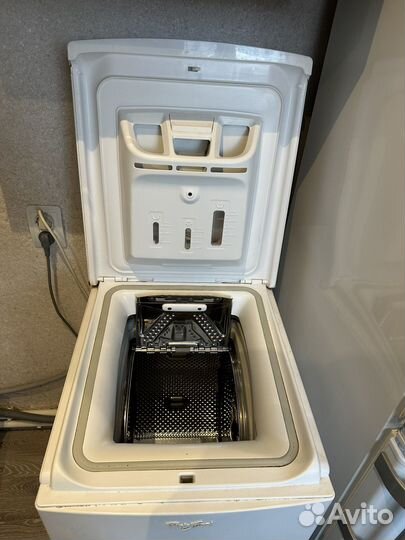 Стиральная машина с вертикальной загрузкой