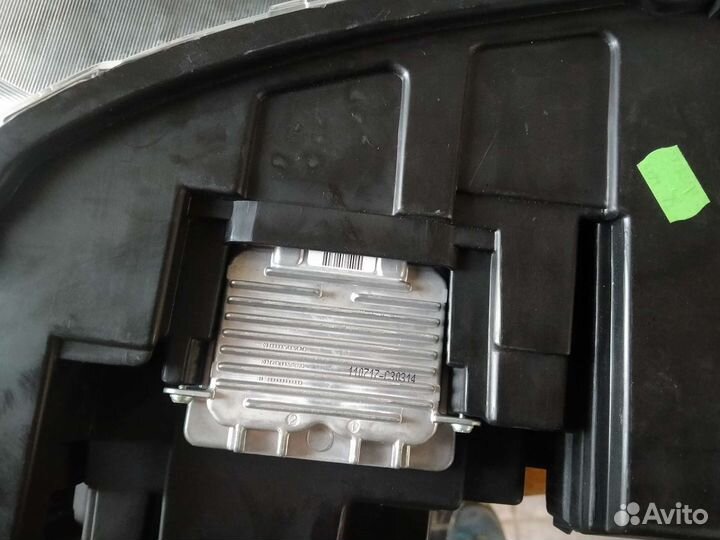 Правая фара range Rover sport 2011г