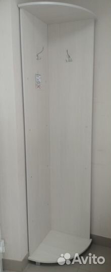 Угловой терминал с крючками белла