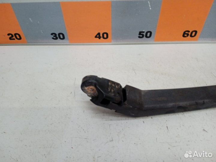 Поводок стеклоочистителя задний Nissan Murano Z50