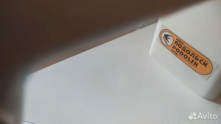 Швейная машина Чайка 143