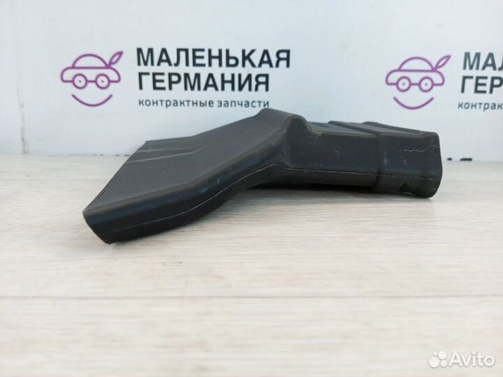 Воздуховод левый BMW M5 F90 G30 2017 51477375761