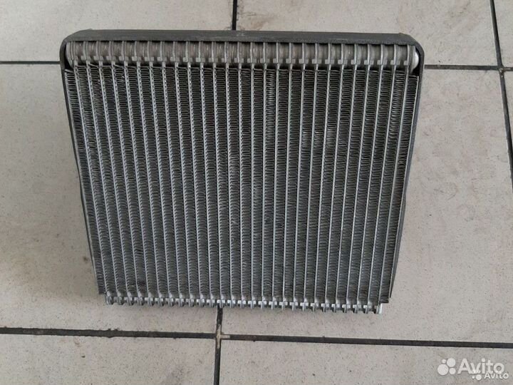 Радиатор кондиционера салонный Kia Ceed (ED)