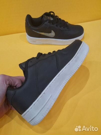 Кроссовки nike air force 1