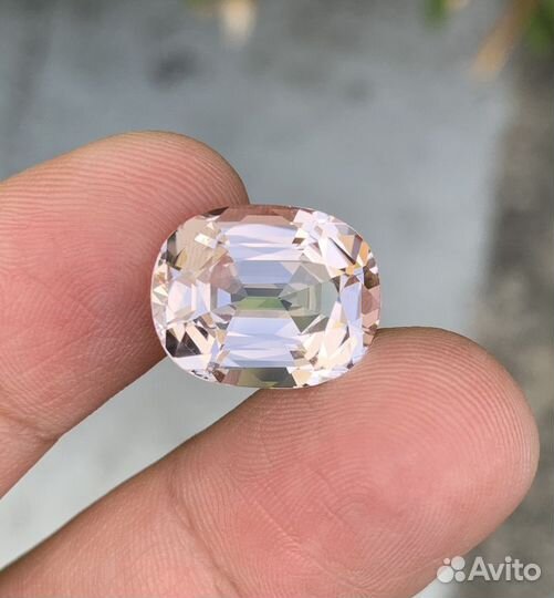 Морганит 10.9 кт