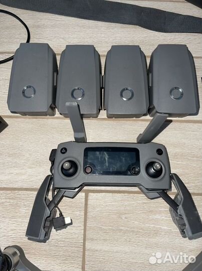 Квадрокоптер DJI Mavic 2 Pro