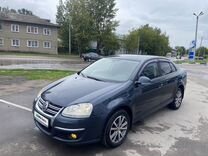 Volkswagen Jetta 1.6 AT, 2008, 241 500 км, с пробегом, цена 660 000 руб.