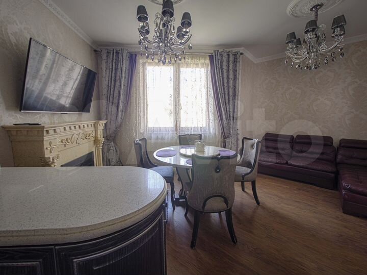 3-к. квартира, 80 м², 2/3 эт.