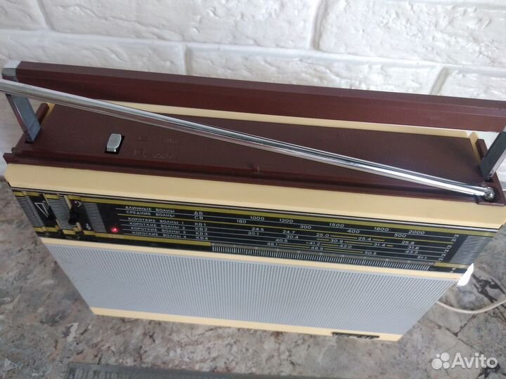 Радиоприёмник VEF-317 / вэф-317 Времён СССР