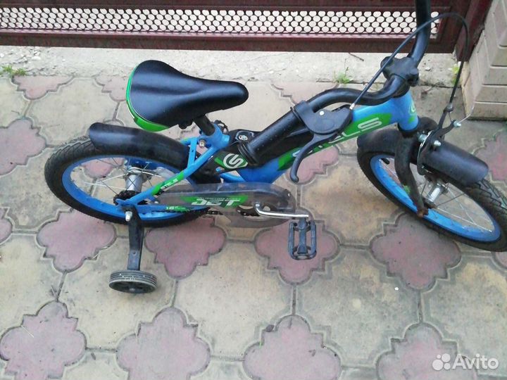 Детский велосипед 16