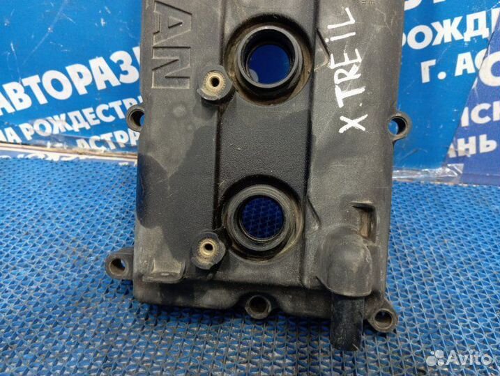 Клапанная крышка Nissan X-Trail T30 внедорожник