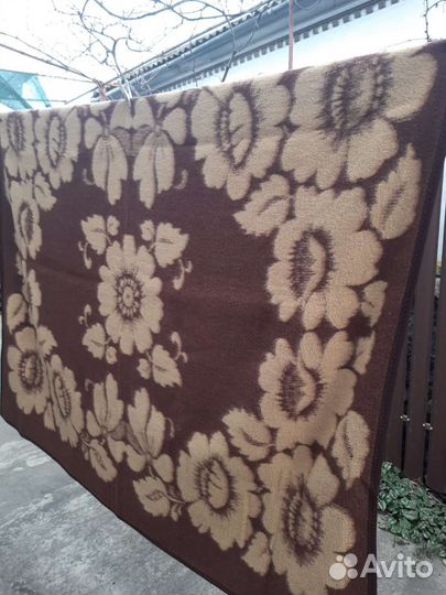 Одеяло шерстяное