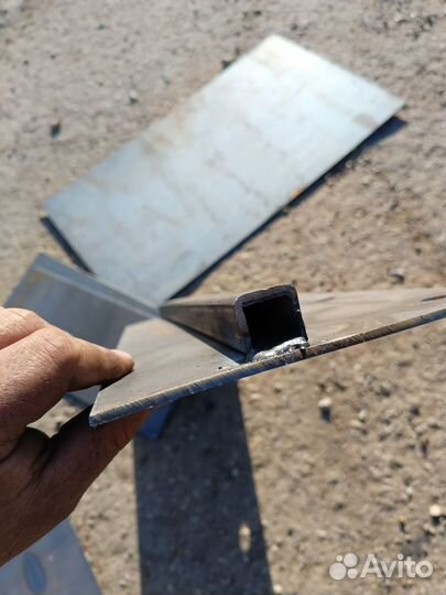 Мангальная чаша