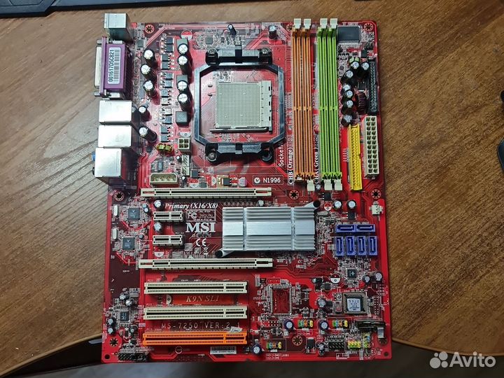 Материнская плата am2