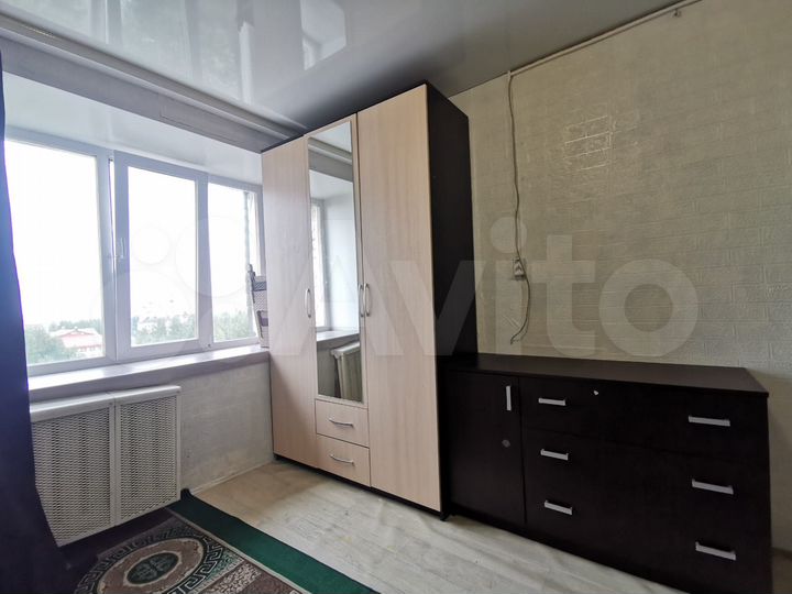 Комната 17 м² в 4-к., 9/9 эт.