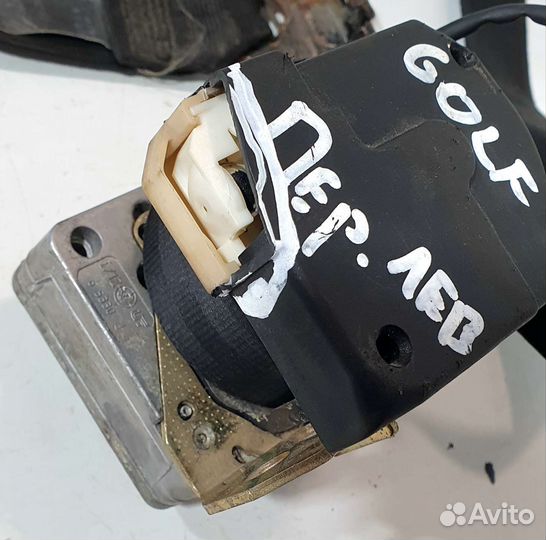 Ремень безопасности передний левый VW Golf IV