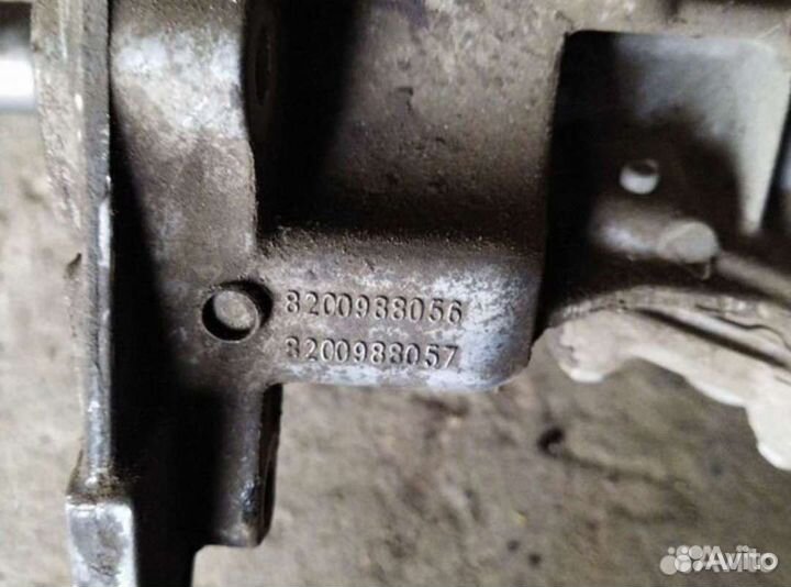 Раздатка Рено Дастер 8200988056