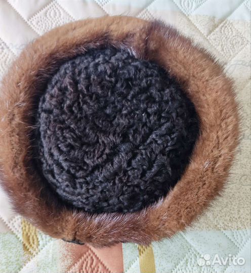 Три норковые шапки