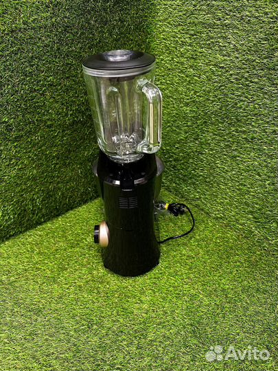 Кухонный комбайн Redmond RKM-4045 (К)