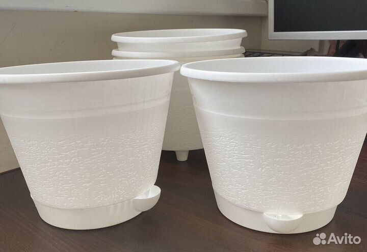 Цветочный горшок пластик новый
