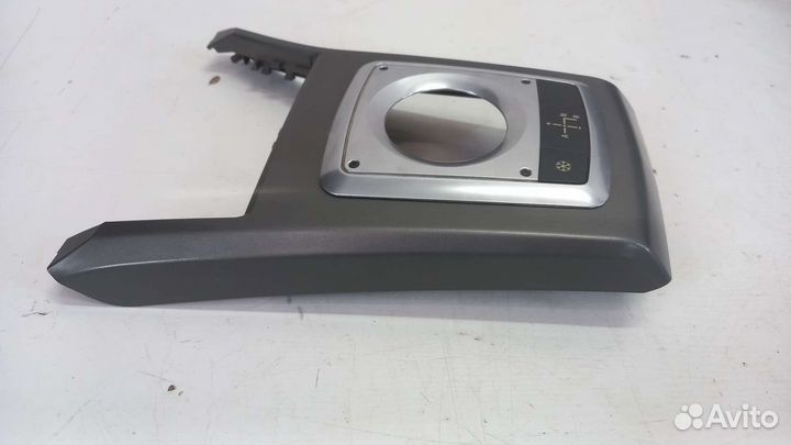 Накладка кулисы ркпп Opel Astra H