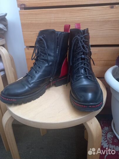 Ботинки женские 37 размер