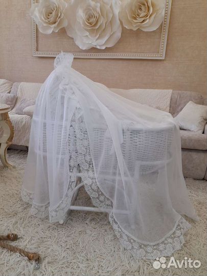 Люлька, колыбель, кроватка, кровать, коляска