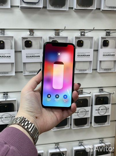 iPhone 11 Pro, 64 ГБ