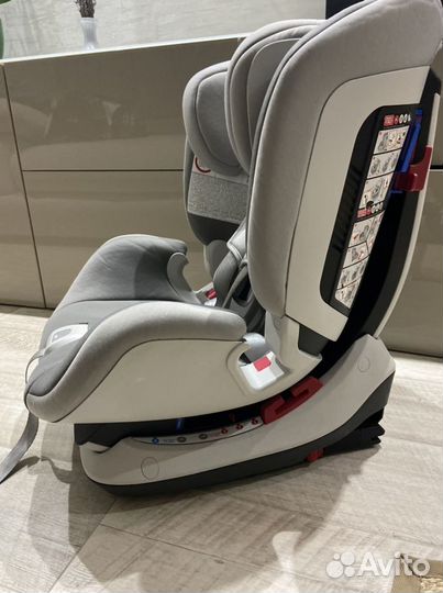 Автомобильное кресло Chicco Set Up