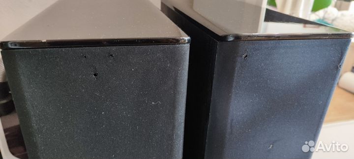 Polk Audio TSI400 (США)