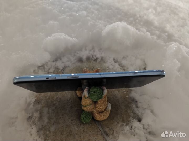 OnePlus 9R, 8/256 ГБ