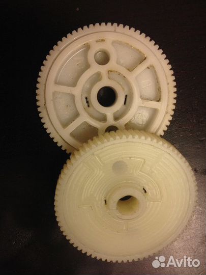 Шестерня заднего дворника Range Rover Sport