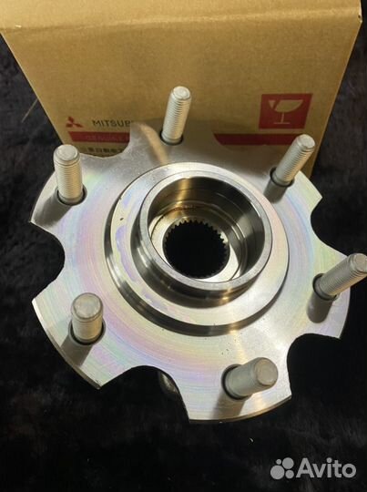 Ступица заднего колеса в сборе Паджеро 3 4