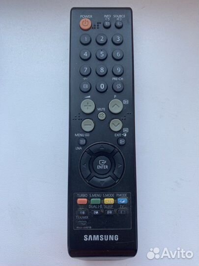Пульты от телевизора Samsung и LG