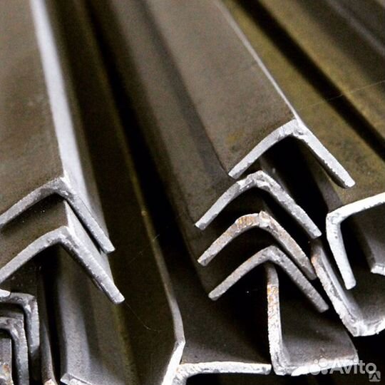 Уголок металлический