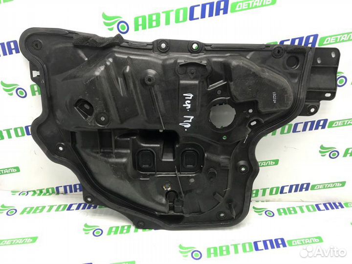 Панель двери стеклоподъемника передний правый