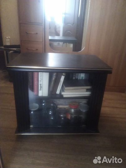 Тумба под тв