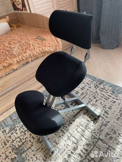 Ортопедический стул