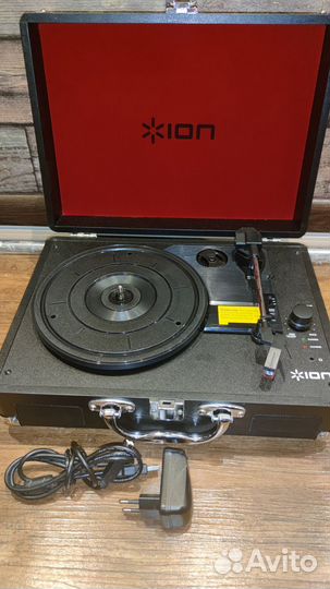 Виниловые проигрыватели ion / Lenco