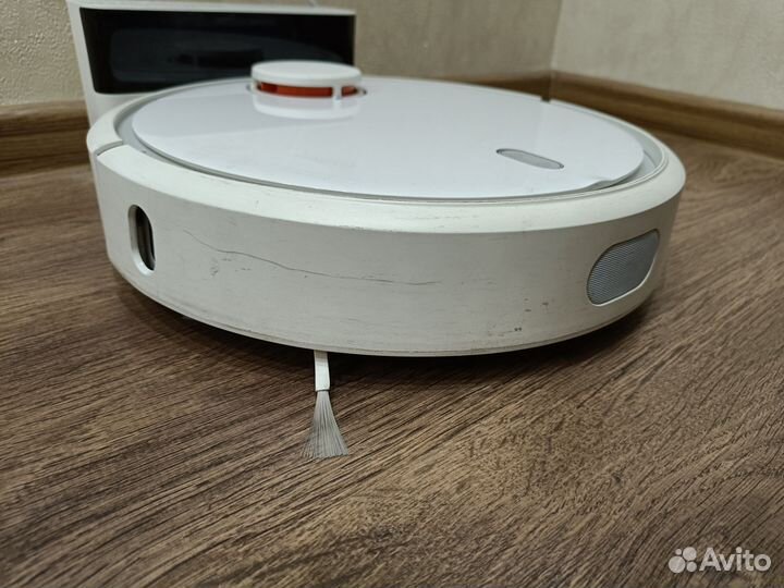 Робот пылесос xiaomi Mi Robot Vacuum Cleaner