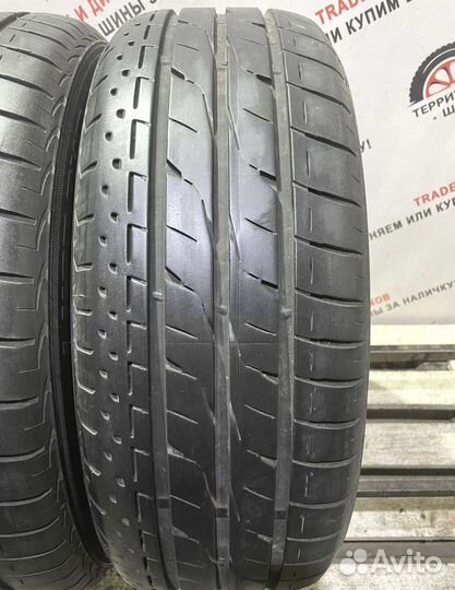 Bridgestone Luft RV 215/55 R17 94L
