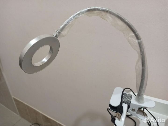 Косметологический столик